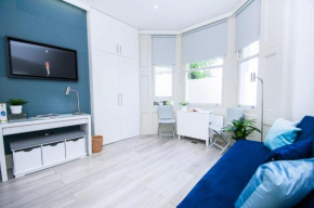 SoBo Studio 1- by Brighton Holiday Lets